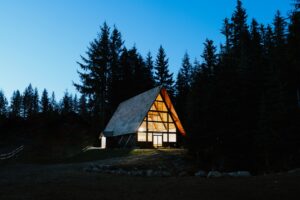 Seasonal Home Buying Tips for Centralia in 2025