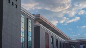 Washington industrial real estate - Northwest Washington's Industrial Real Estate Boom: A 49% Sales Volume Surge