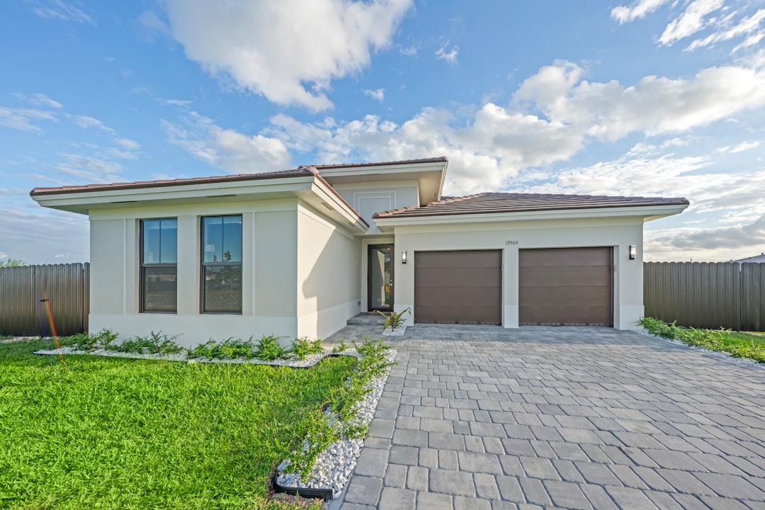 Selling Your Home As-Is: Pros and Cons