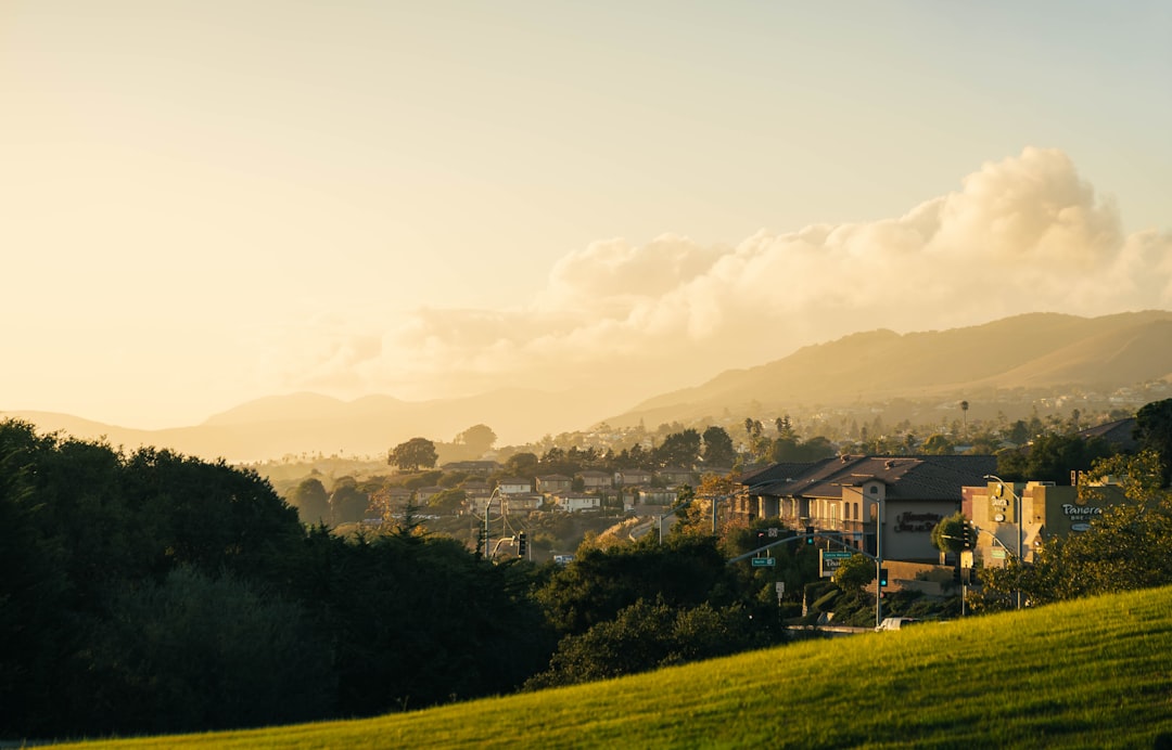 Washington Housing Market Faces Challenges as 30-Year Mortgage Rates Rise to 6.86%