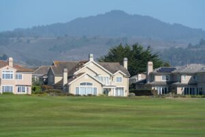 Should You Sell Before or After Buying Your Next Home